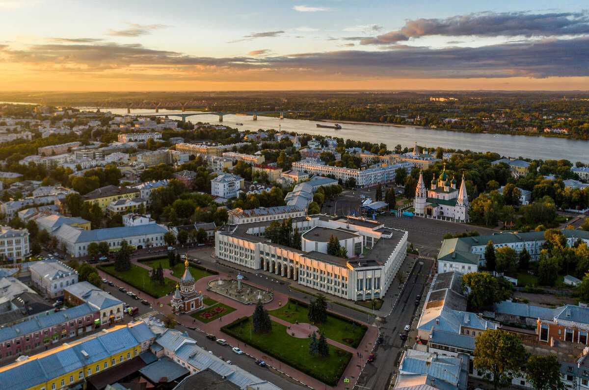 Географические координаты Ярославля, Ярославская область, Россия Координаты Ярославля в десятичных градусах Координаты Ярославля в градусах и десятичных