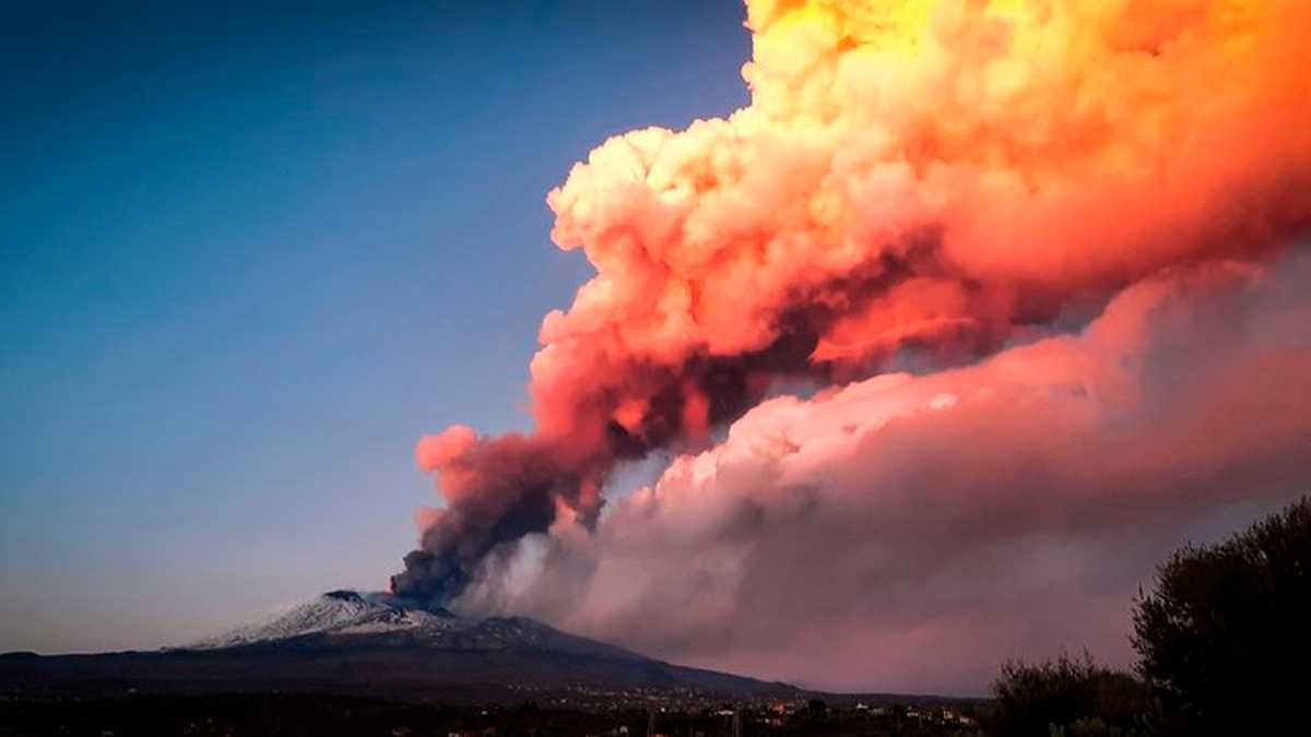 Вулкан этна: где находится, фотографии и особенности экскурсий